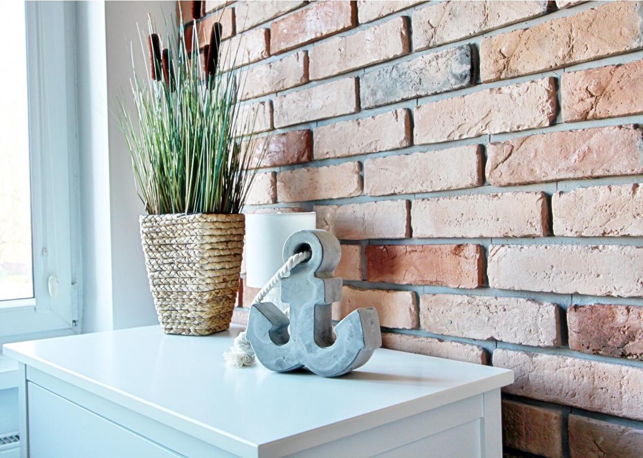 Appartamento Apartament Kotwica Z Prywatnym Miejscem W Hali Garazowej Świnoujście Esterno foto