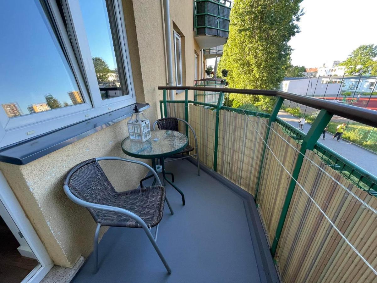 Appartamento Apartament Kotwica Z Prywatnym Miejscem W Hali Garazowej Świnoujście Esterno foto