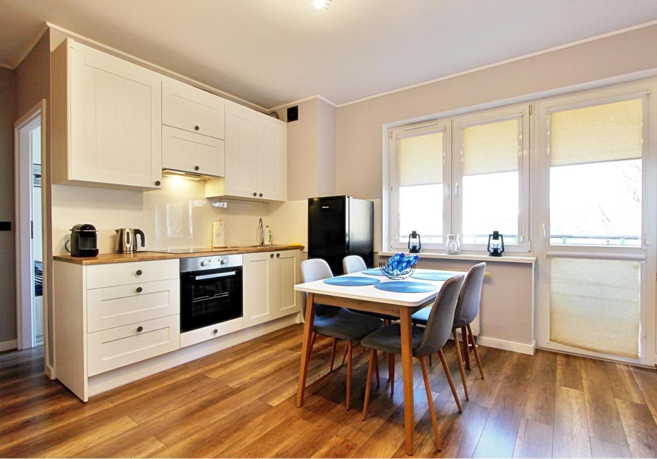 Appartamento Apartament Kotwica Z Prywatnym Miejscem W Hali Garazowej Świnoujście Esterno foto